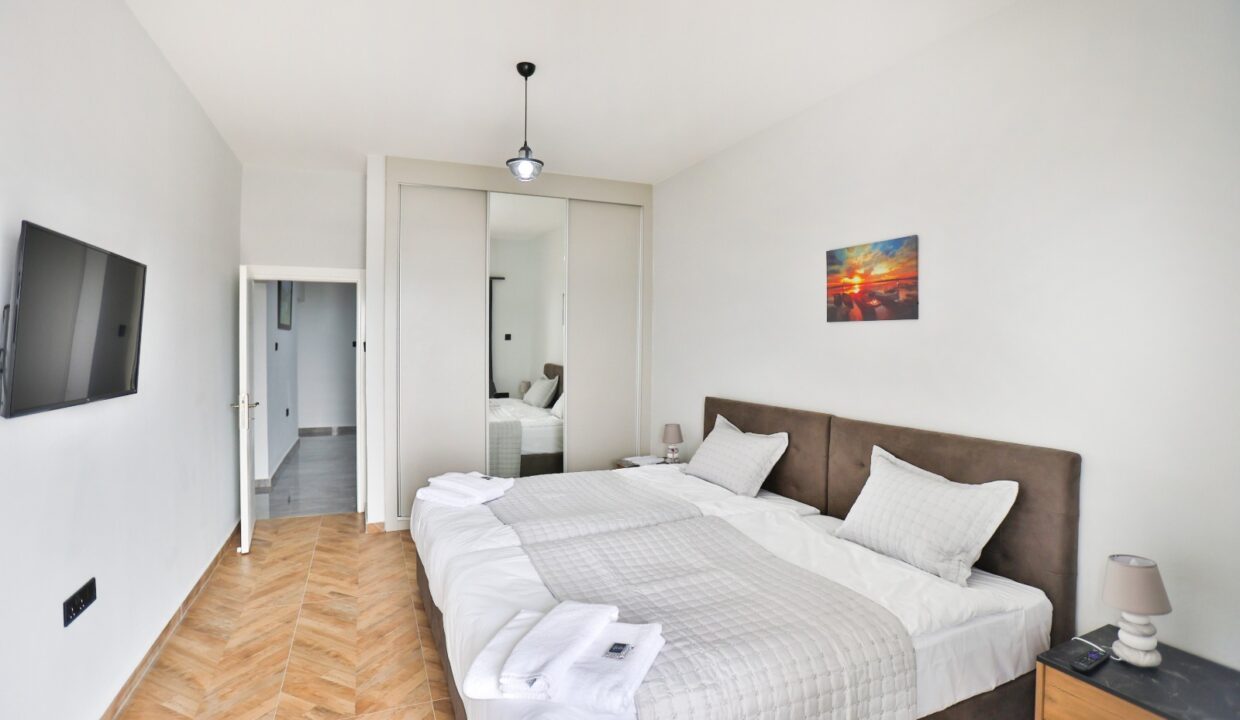 WhatsApp Image 2024-12-07 at 15.39.46