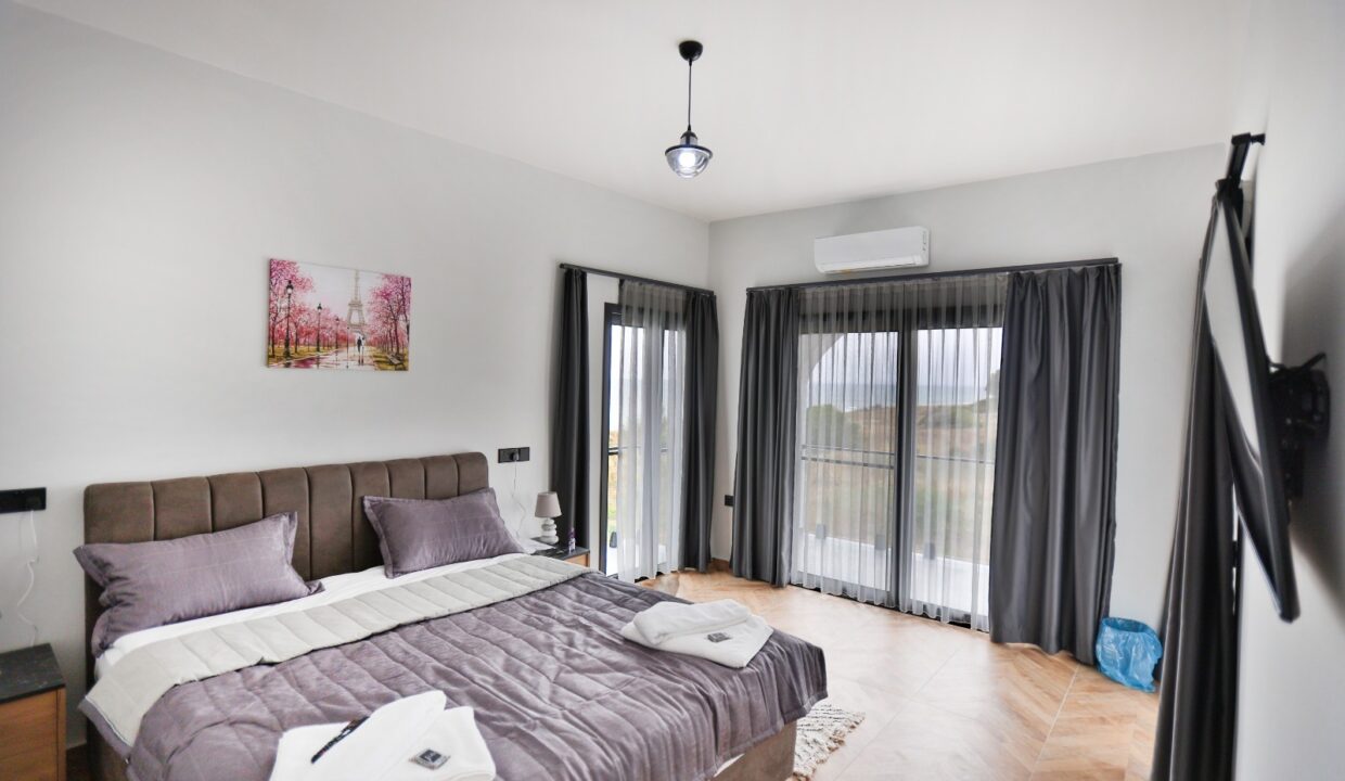 WhatsApp Image 2024-12-07 at 15.39.46 (3)