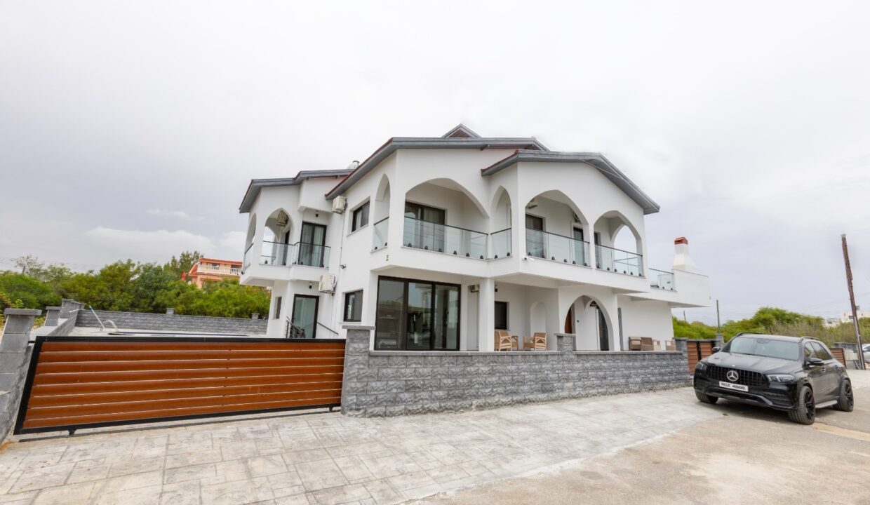 WhatsApp Image 2024-12-07 at 15.39.47 (1)