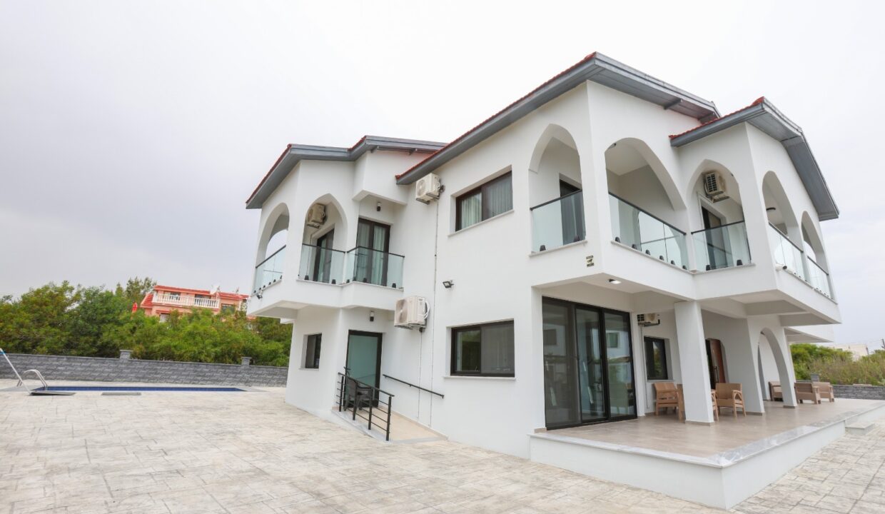 WhatsApp Image 2024-12-07 at 15.39.48