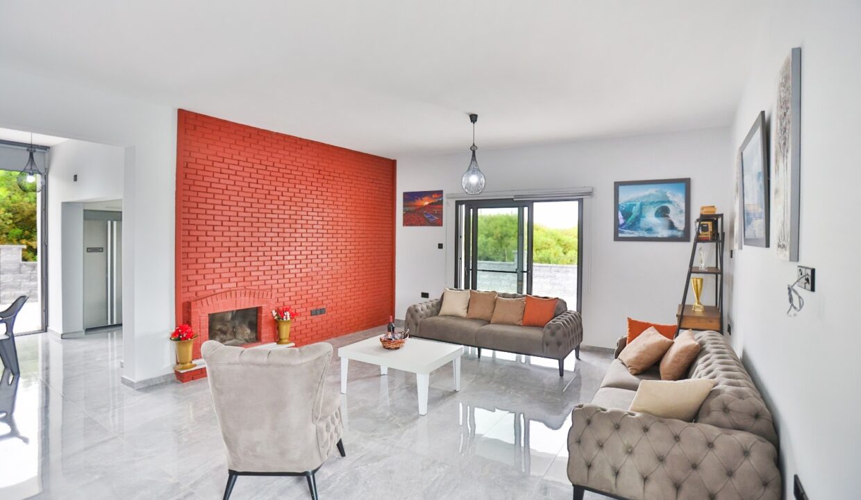 WhatsApp Image 2024-12-07 at 15.39.51