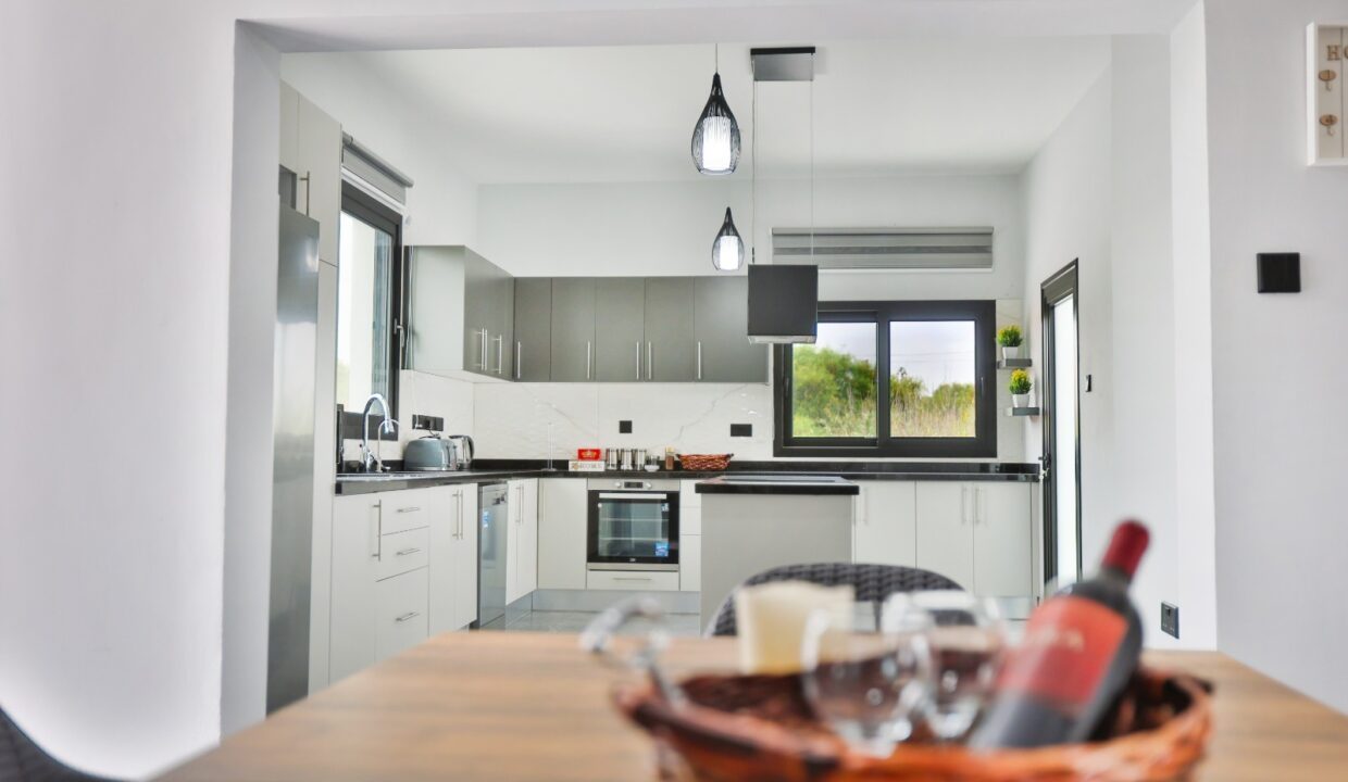 WhatsApp Image 2024-12-07 at 15.39.51 (4)