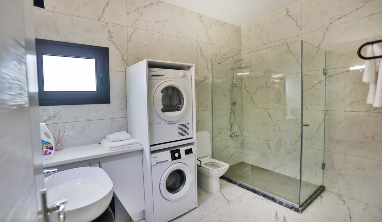 WhatsApp Image 2024-12-07 at 15.39.55 (3)